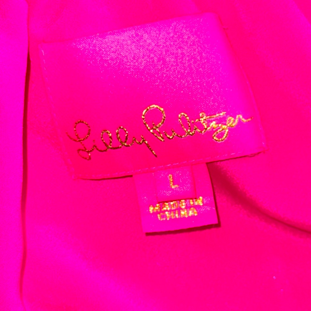 Lilly Pulitzer - Picture 2 of 3